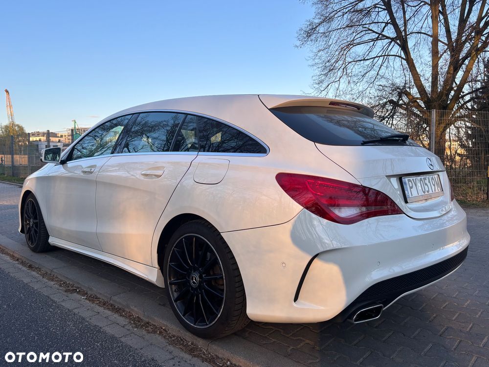 Mercedes-Benz CLA 250 4-Matic AMG Line - 13
