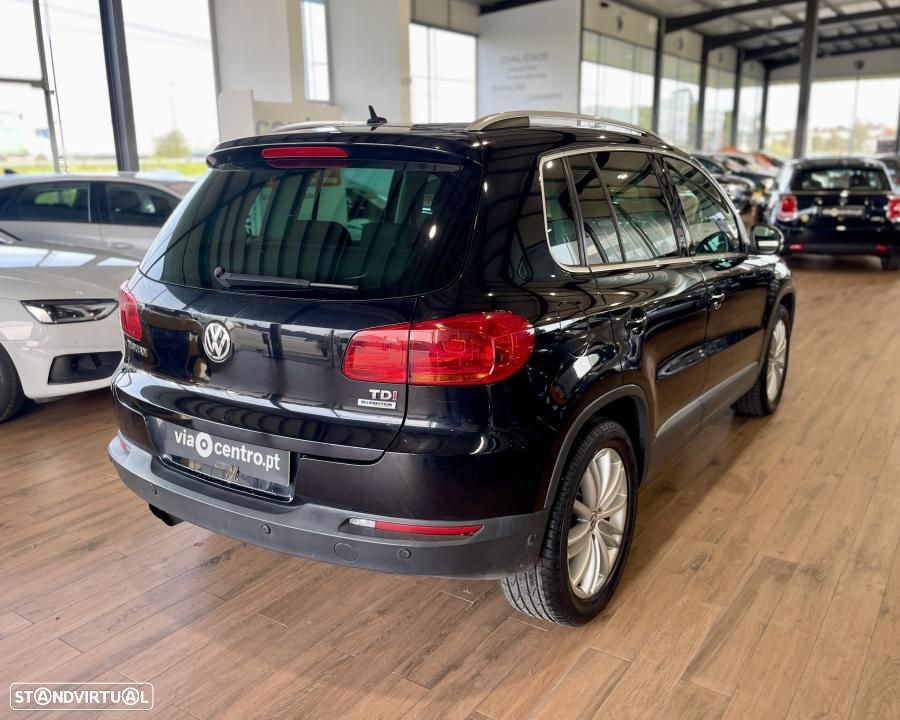 VW Tiguan 2.0 TDi Sport BlueMotion - 2