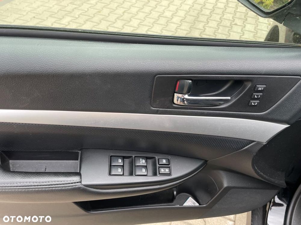 Subaru Outback - 9