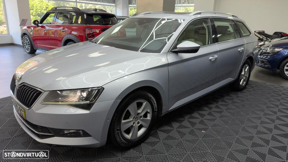 Skoda Superb Break 2.0 TDI Style DSG - 7
