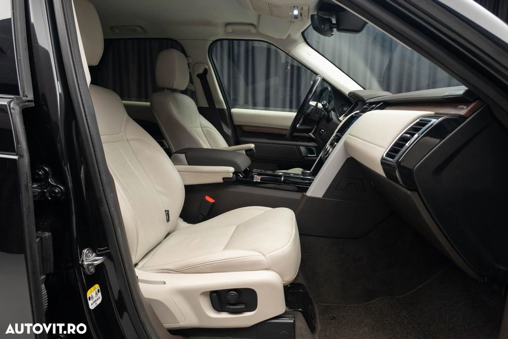 Land Rover Discovery 3.0 L SD6 HSE Luxury - 39