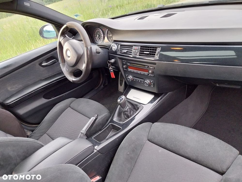BMW Seria 3 320d - 18