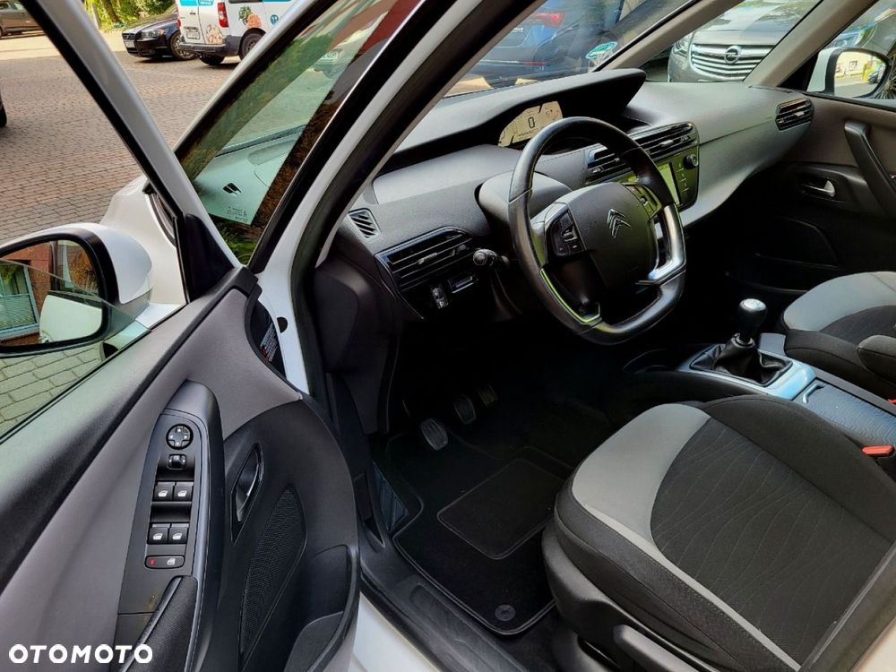 Citroën C4 Grand Picasso - 11