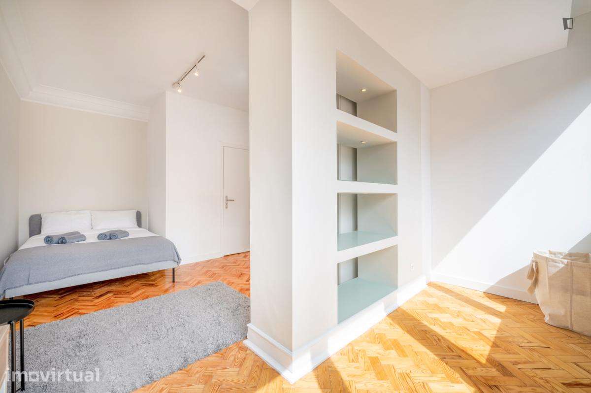 Quarto - localizado em Roma-Areeiro Lisbon - Grande imagem: 5/19