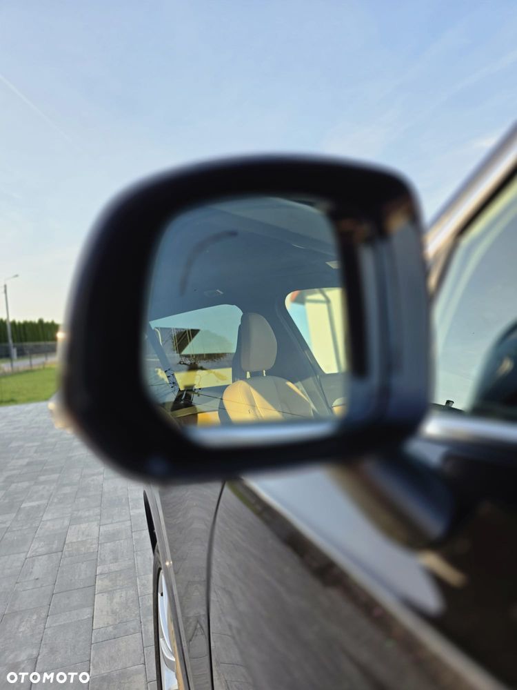 Volvo XC 90 - 8