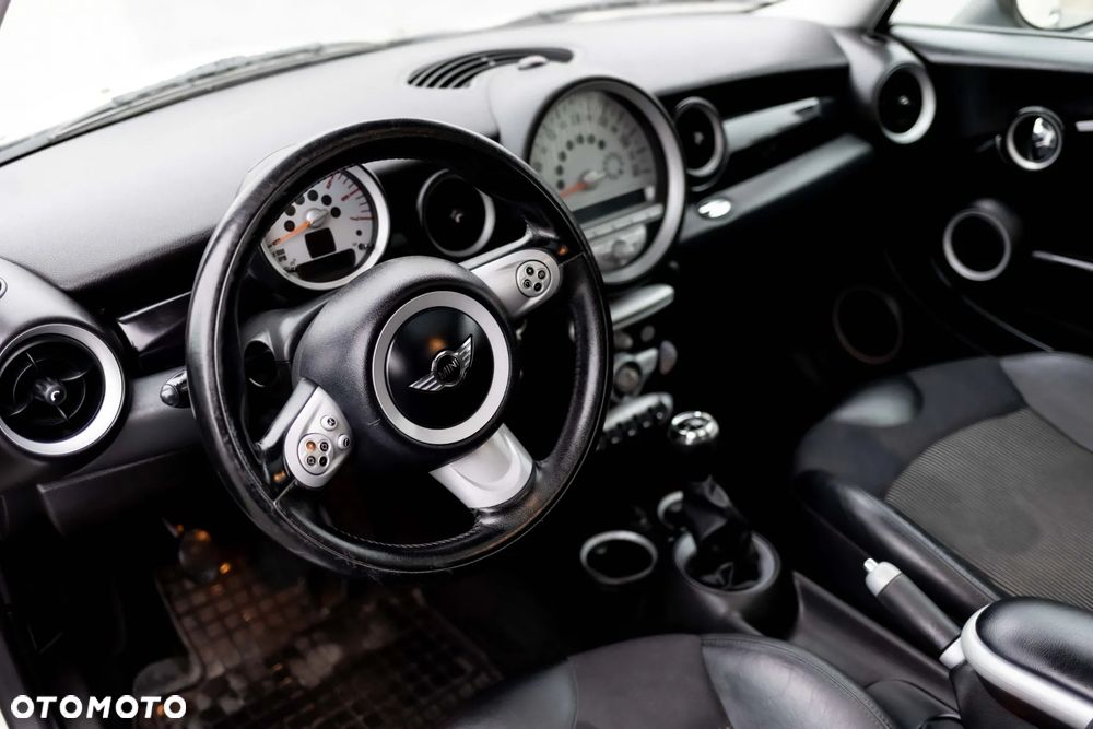 MINI Cooper - 7