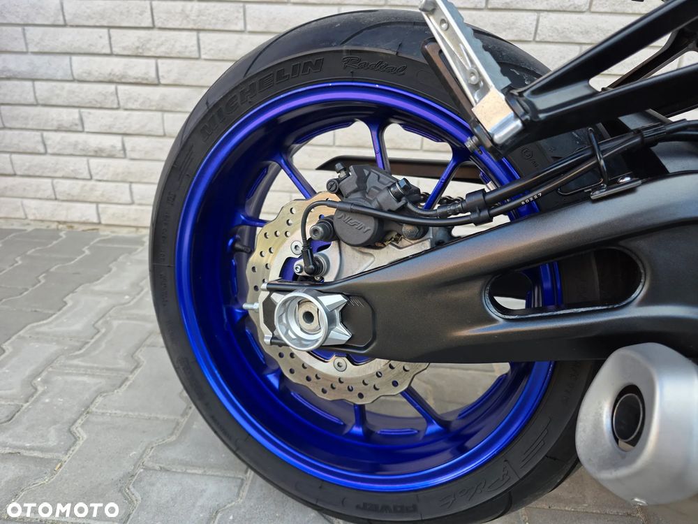 Yamaha MT - 16