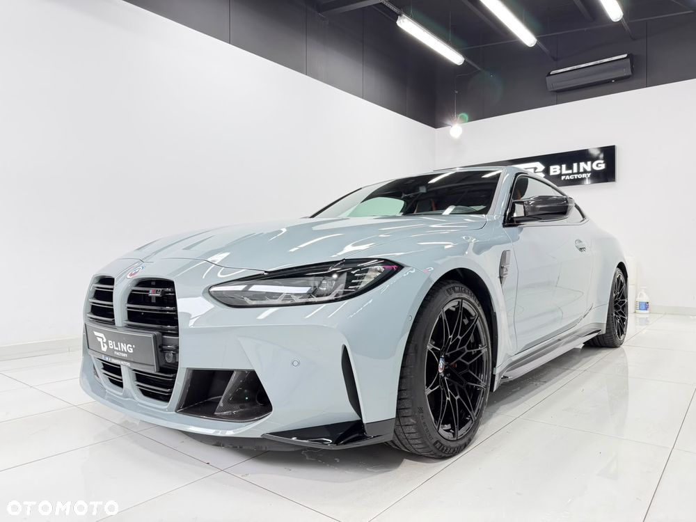 BMW M4 Competition M xDrive sport - 2
