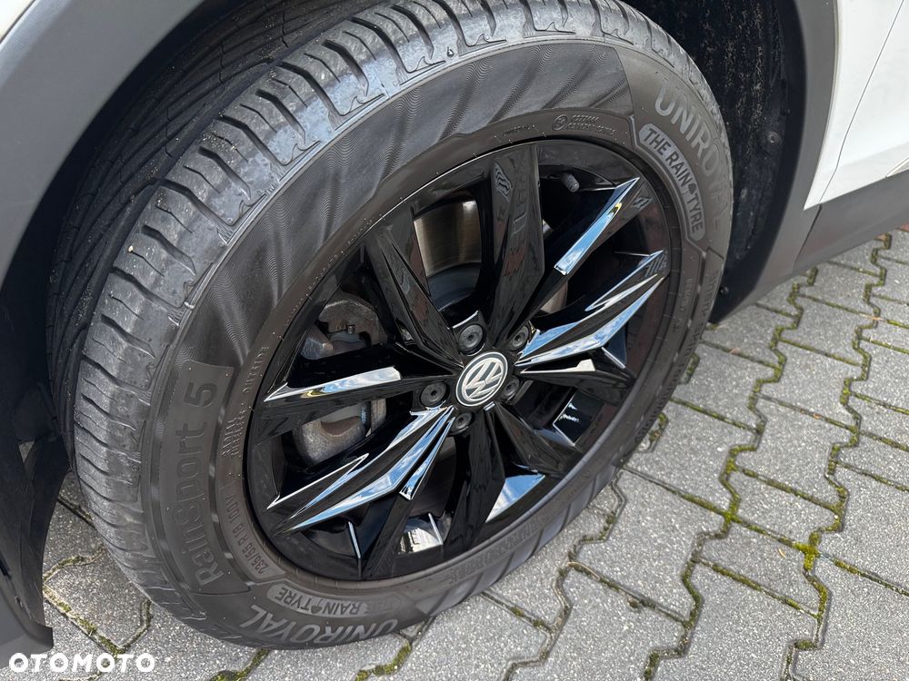 Volkswagen Tiguan - 29