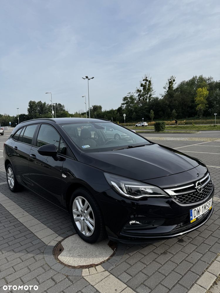 Opel Astra 1.4 T Enjoy - 2