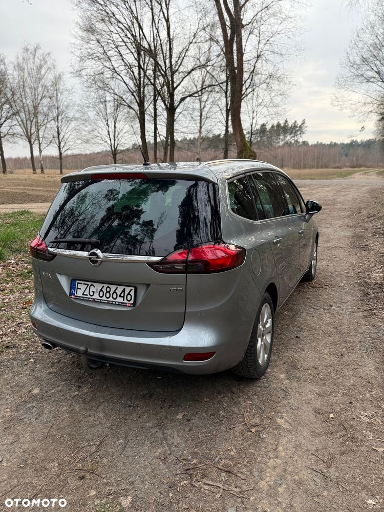 Opel Zafira 2.0 CDTI Cosmo - 4