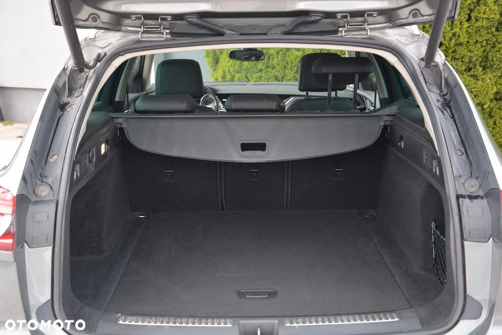 Opel Insignia 2.0 CDTI Cosmo - 13