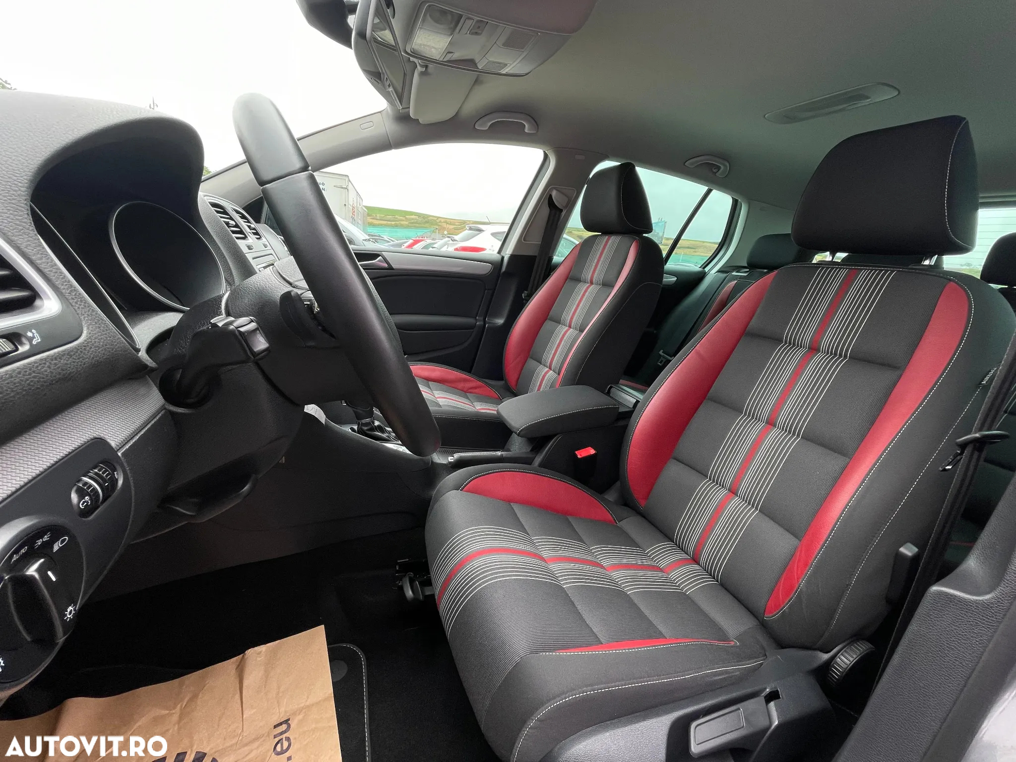 Volkswagen Golf 1.2 TSI DSG MATCH - 13