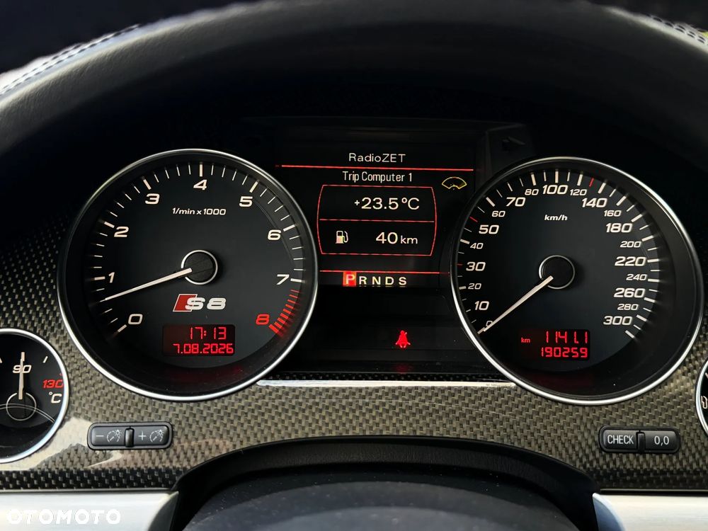 Audi S8 5.2 FSI Quattro - 18