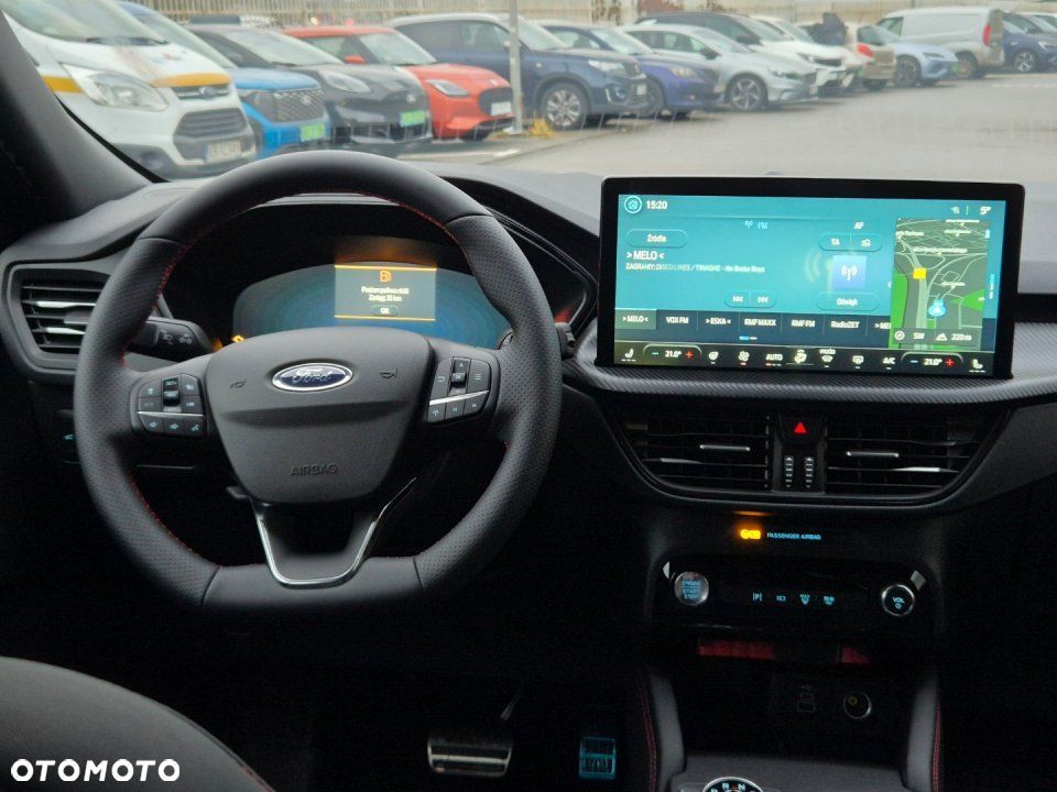 Ford Kuga - 18