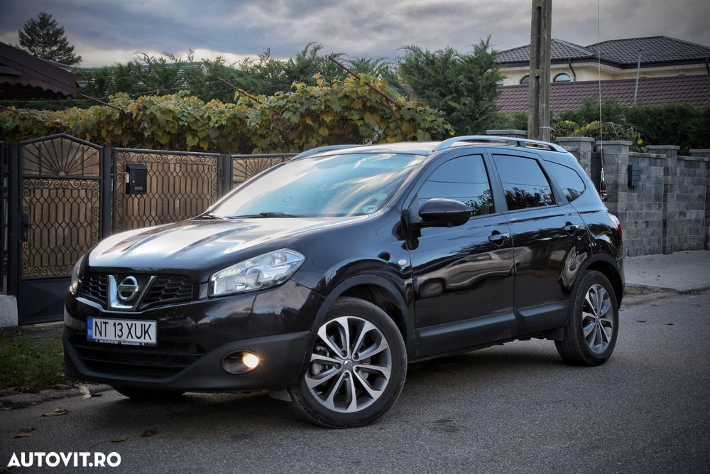Nissan Qashqai+2 ver-2-0-dci-dpf-4x4-aut-acenta - 1