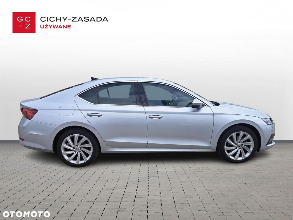 Skoda Octavia 2.0 TDI 4x4 Style DSG - 6