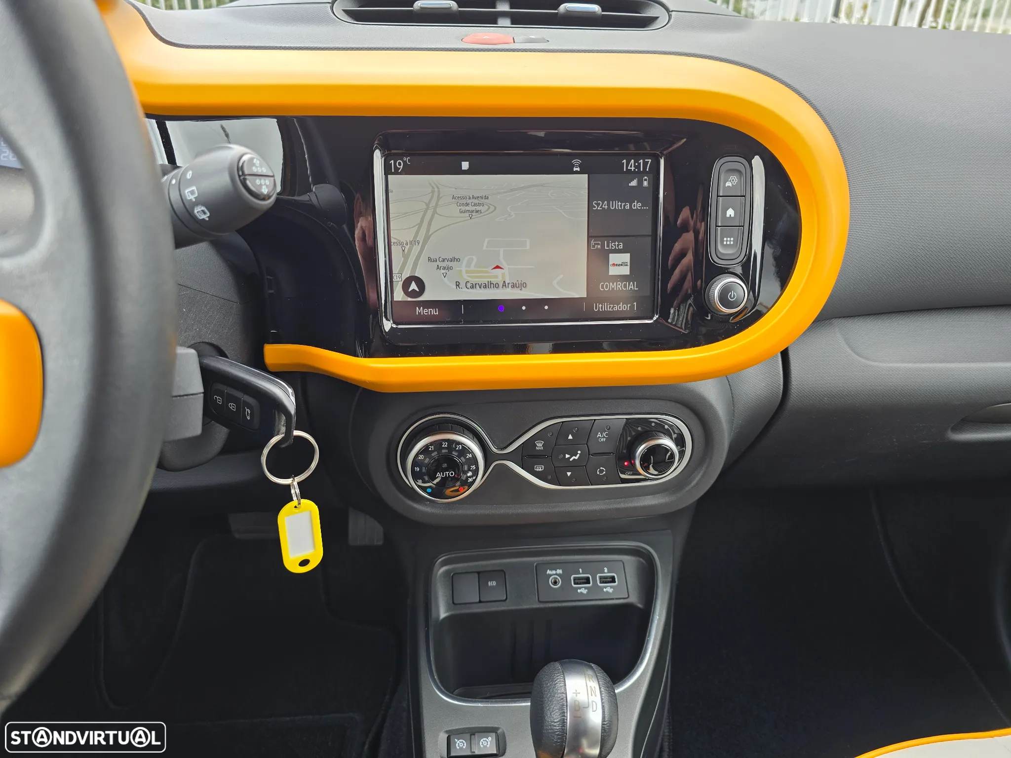 Renault Twingo Z.E. 22 Intens - 20