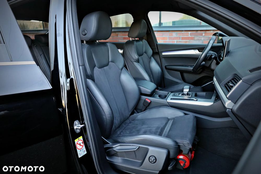 Audi Q5 Sportback - 24