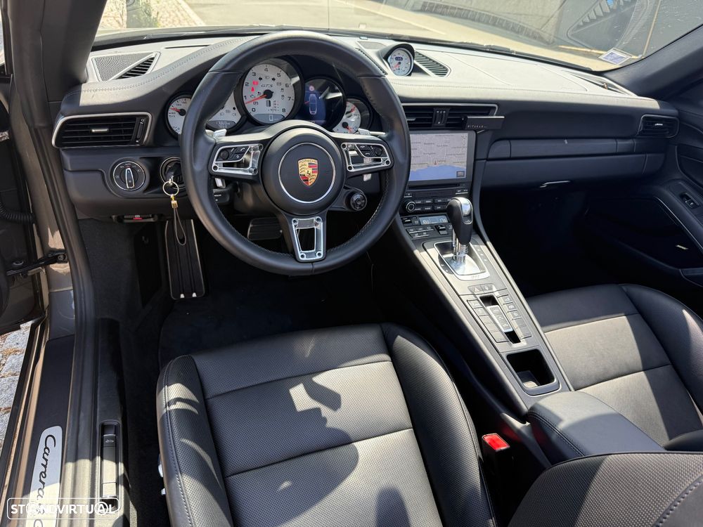 Porsche 911 (991) Carrera 4 GTS PDK - 12