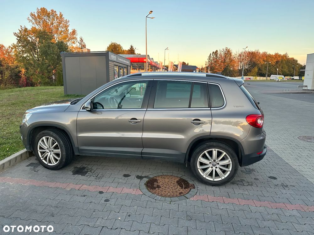 Volkswagen Tiguan - 15
