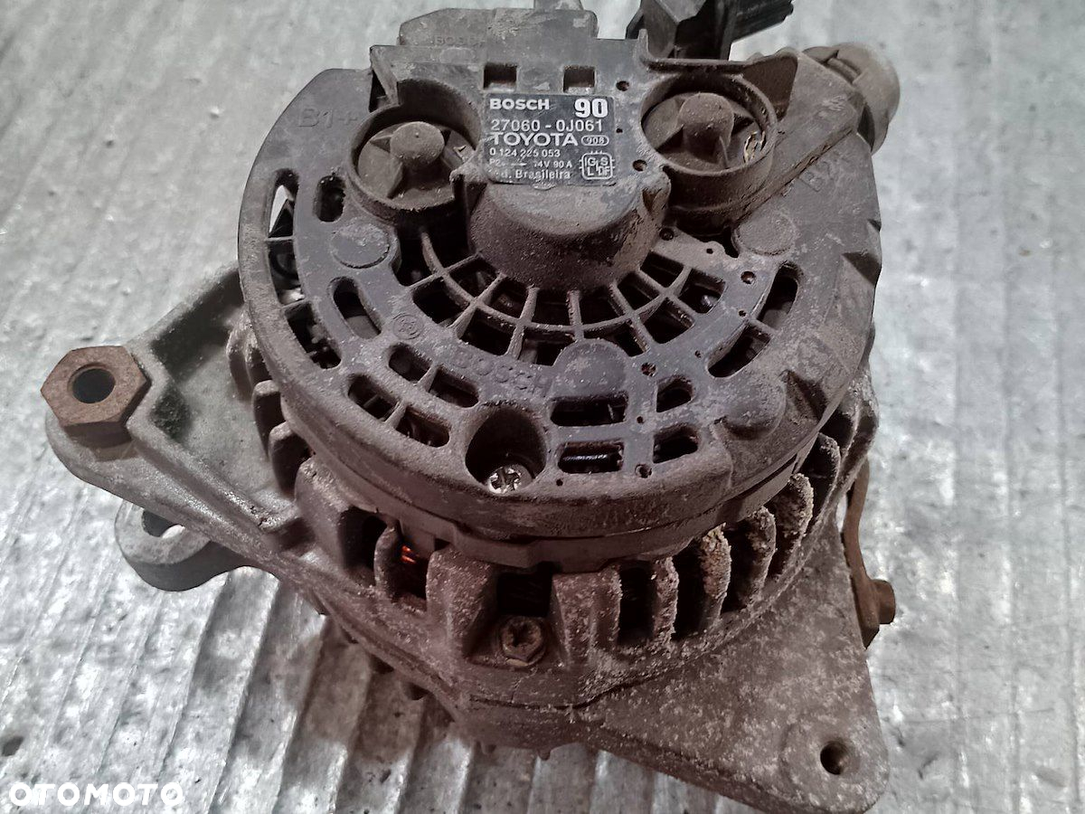 ALTERNATOR TOYOTA COROLLA VERSO II 27060-0J061   0124225053 1.8 16V - 3