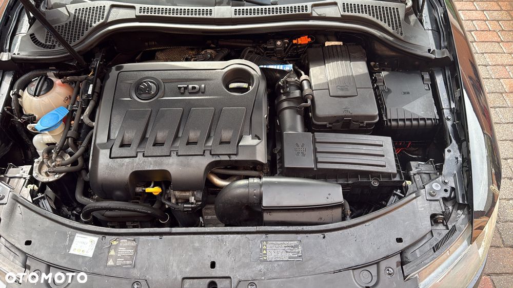 Skoda Superb 2.0 TDI Business DSG - 9