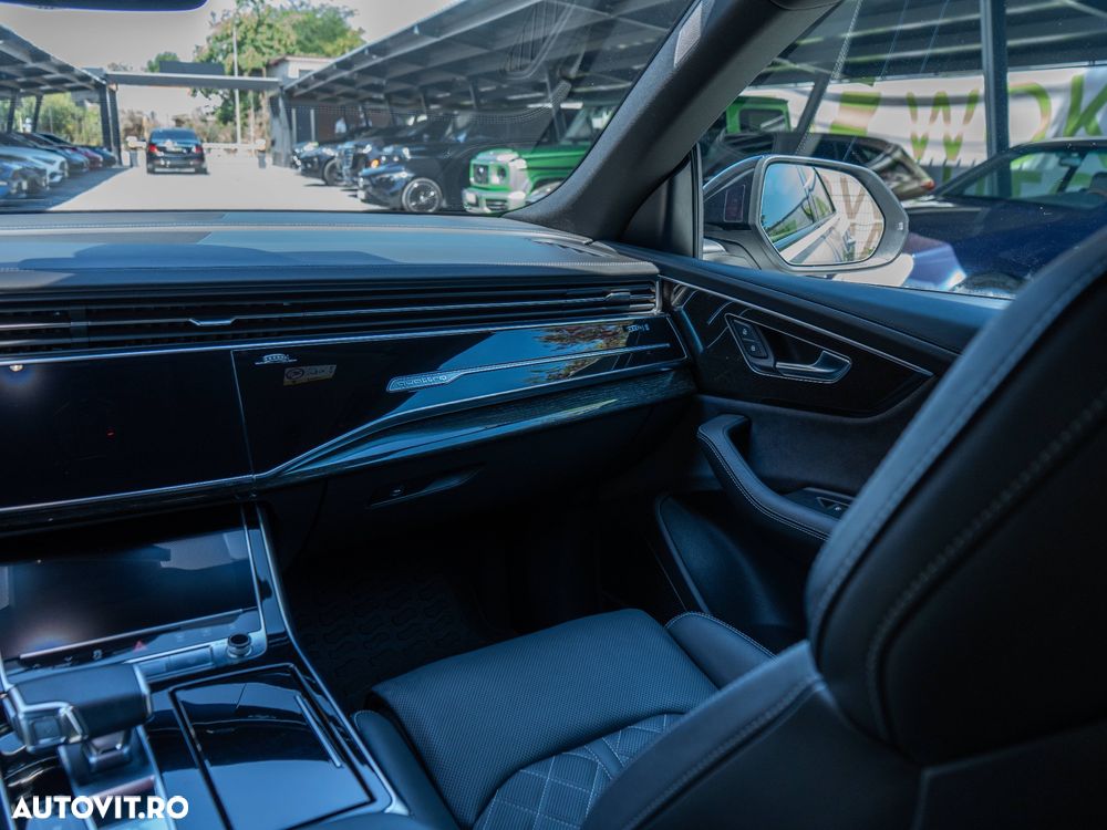 AUDI Q8 2022 — imagine 27