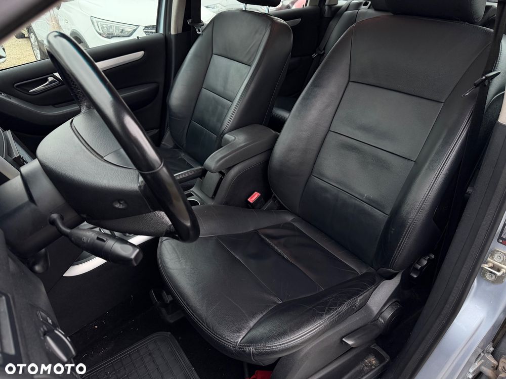 Mercedes-Benz Klasa B - 16