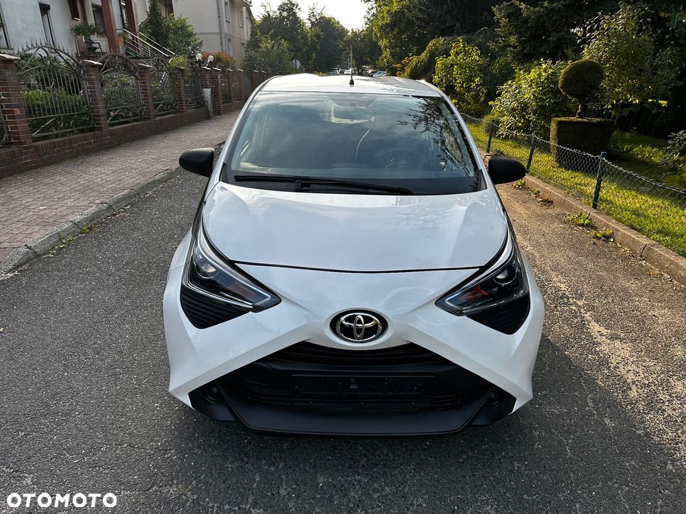 Toyota Aygo x - 2