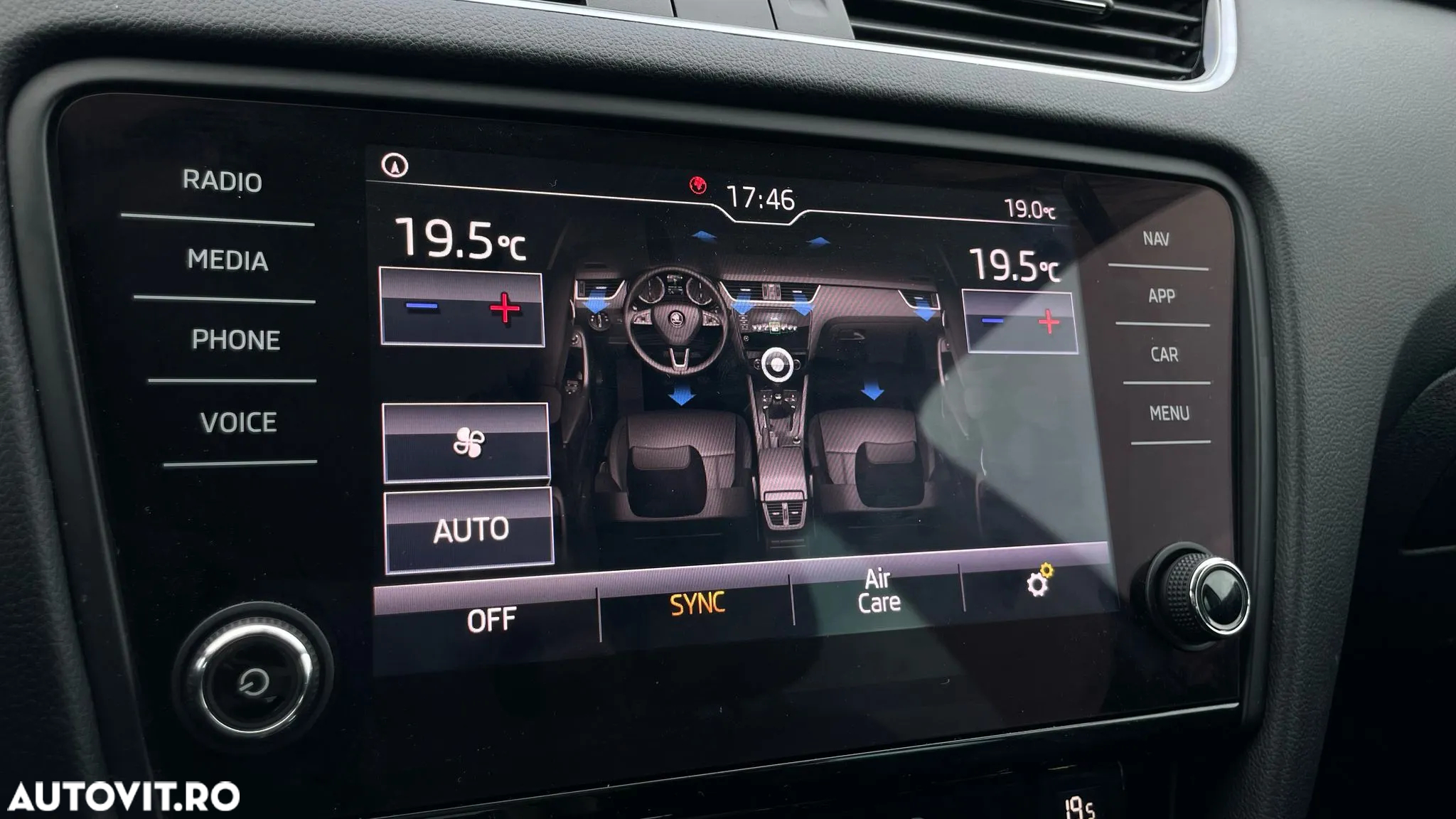 Skoda Octavia - 20