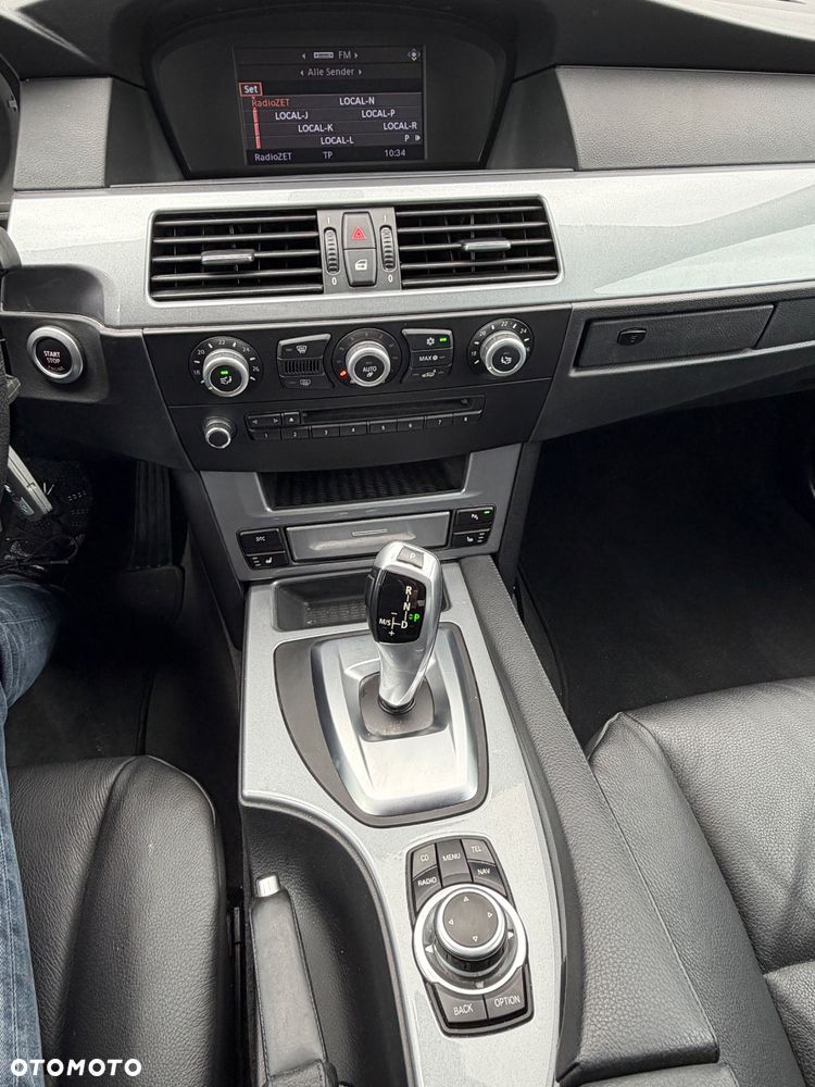 BMW Seria 5 525d Edition Lifestyle - 28