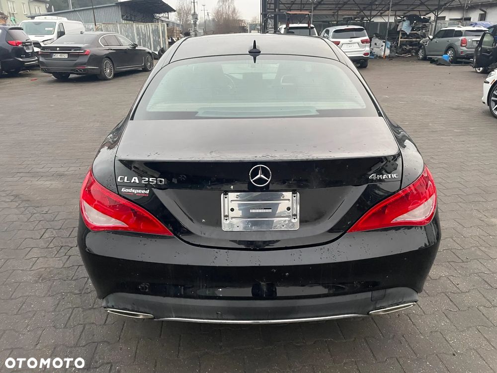 Mercedes-Benz CLA - 8