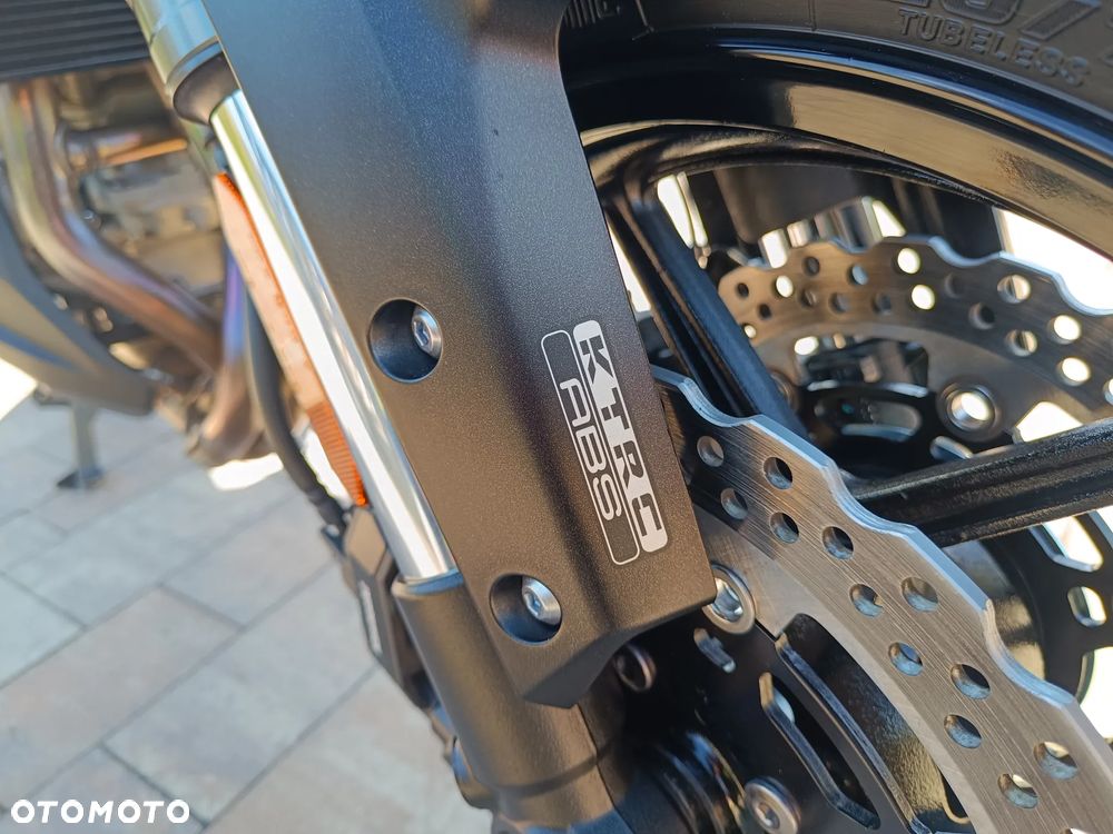 Kawasaki Versys 1000 - 20
