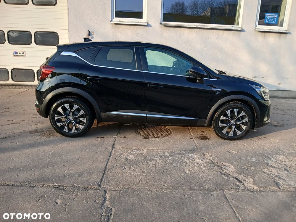 Renault Captur - 25