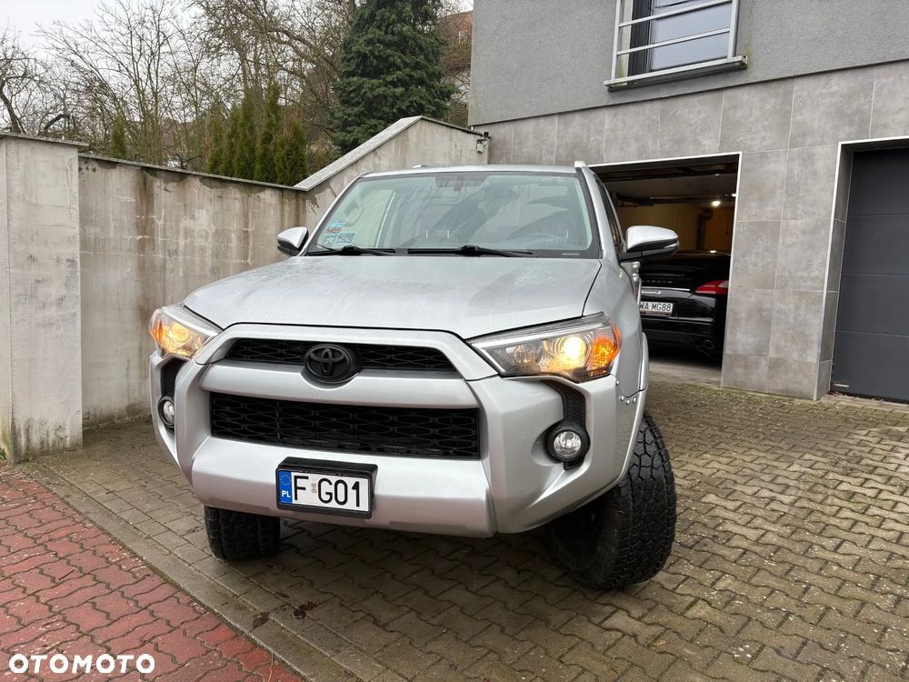 Toyota 4-Runner - 2