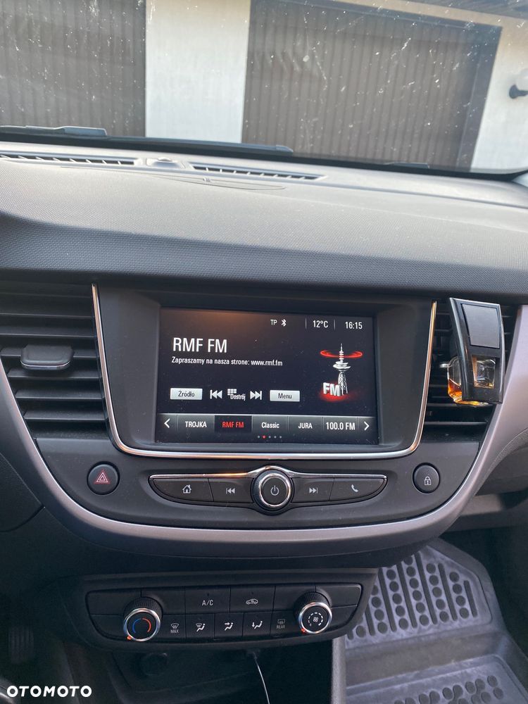 Opel Crossland X - 15