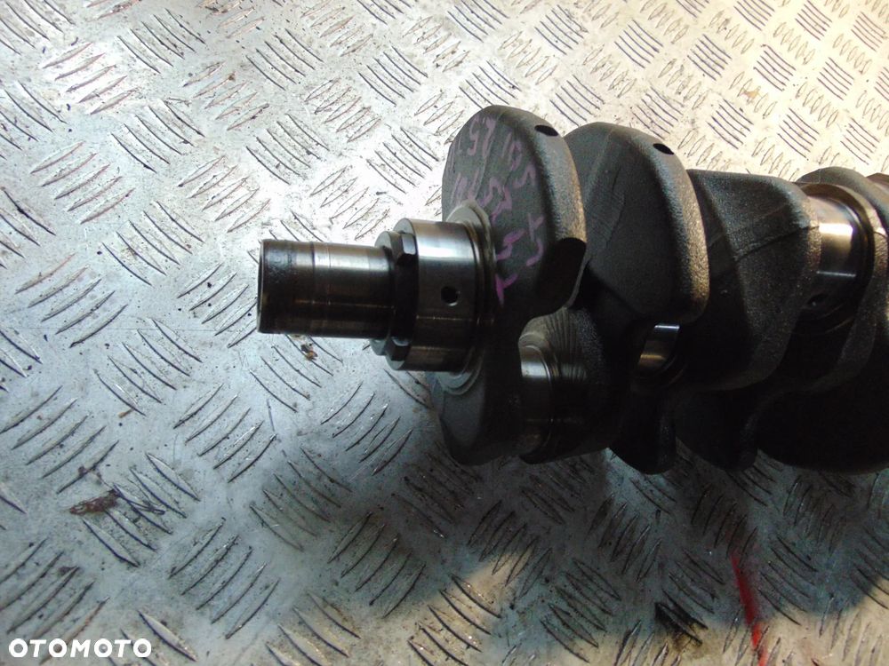 Wał korbowy LT T4 2,5 TDI - 8
