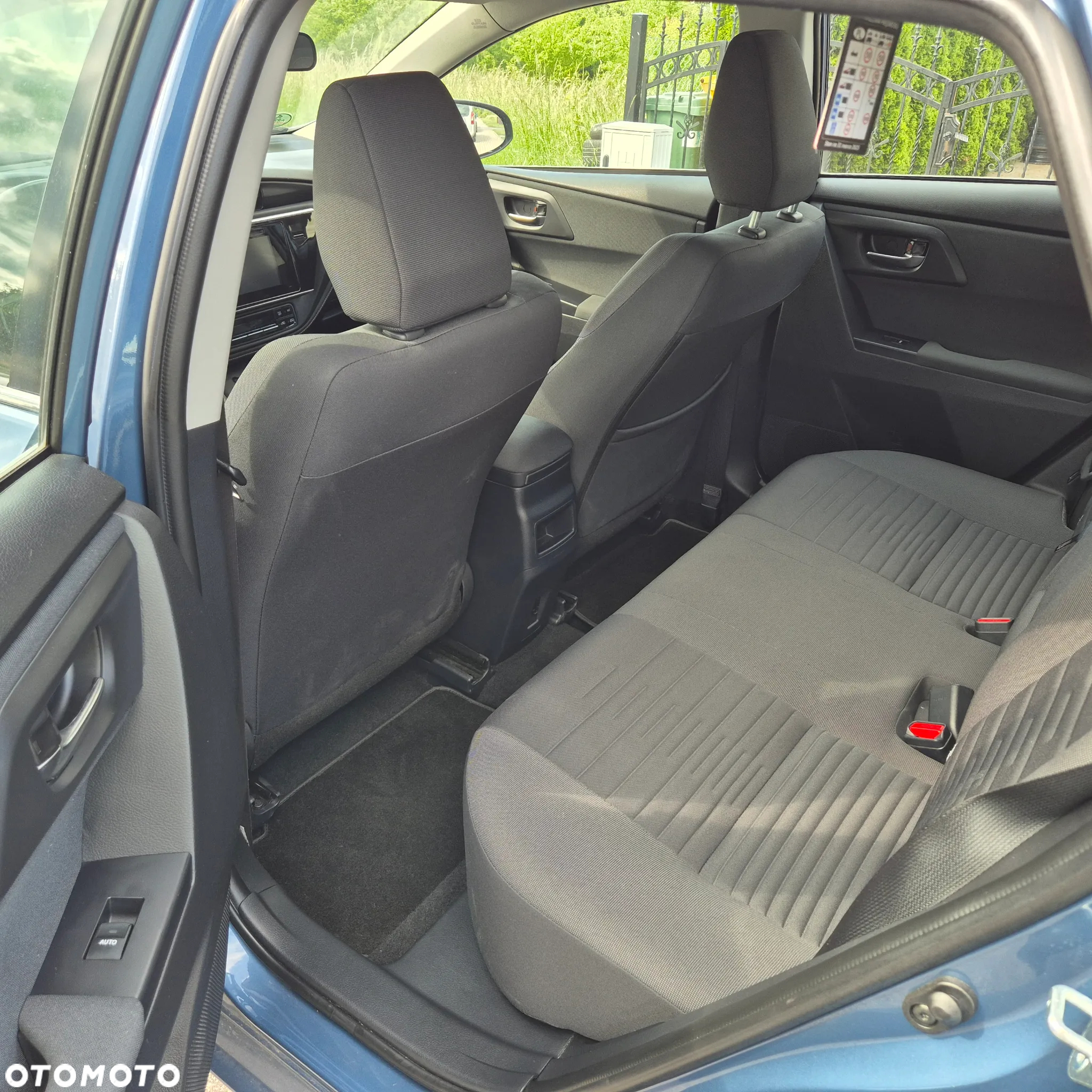 Toyota Auris 1.4 D-4D Comfort - 10