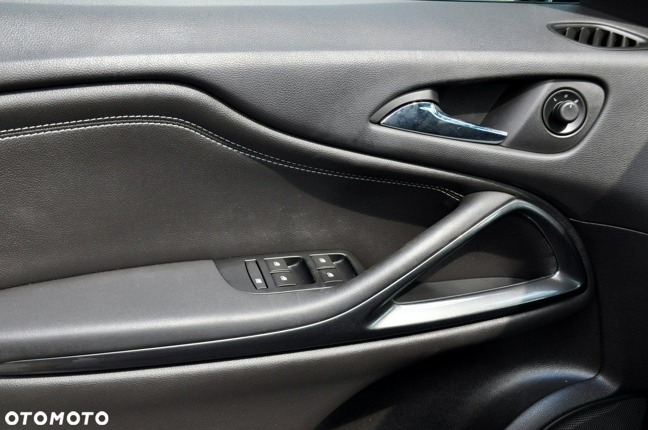 Opel Zafira - 37