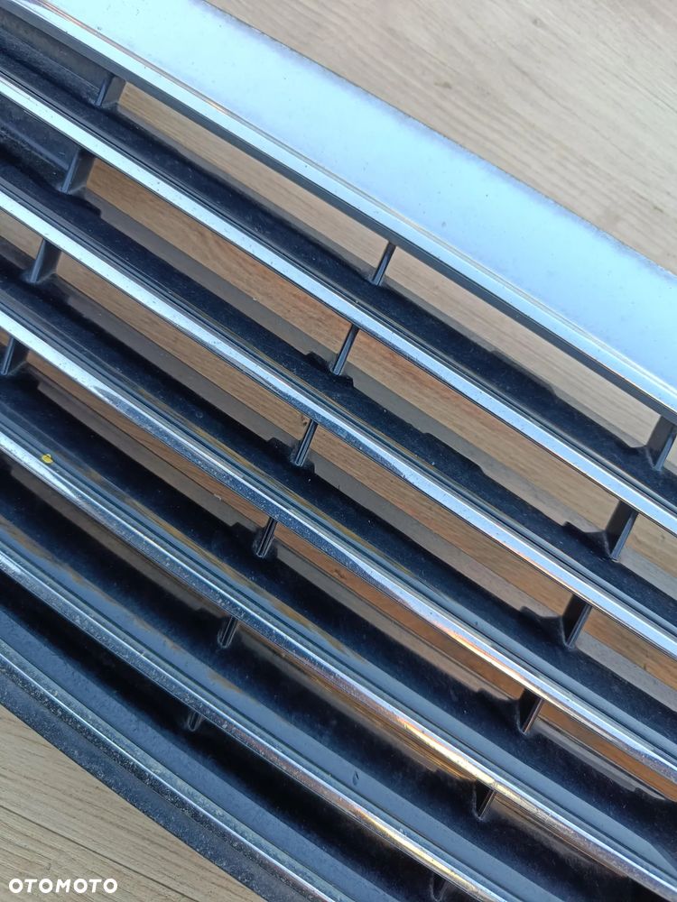 MERCEDES W211 AVANTGARDE GRIL ATRAPA PRZEDNIA GRILL - 3