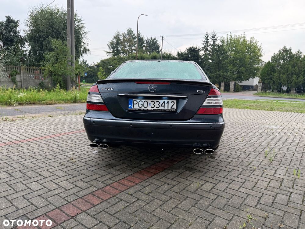 Mercedes-Benz Klasa E 320 CDI Elegance - 5