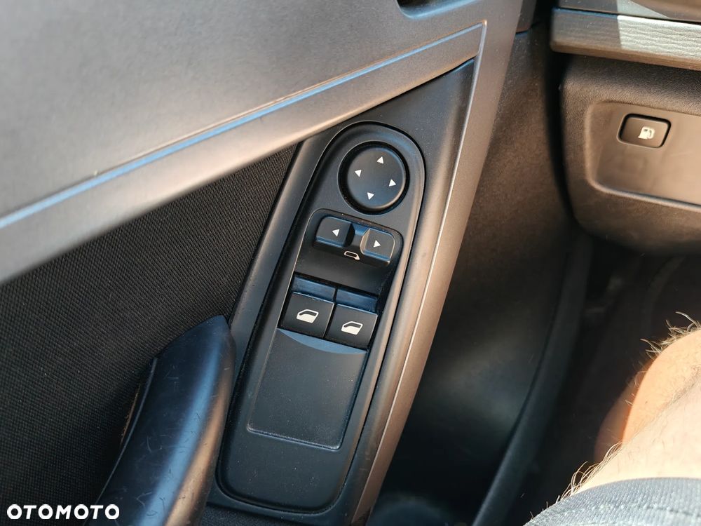 Citroën C4 Picasso 1.6 VTi Impress - 20