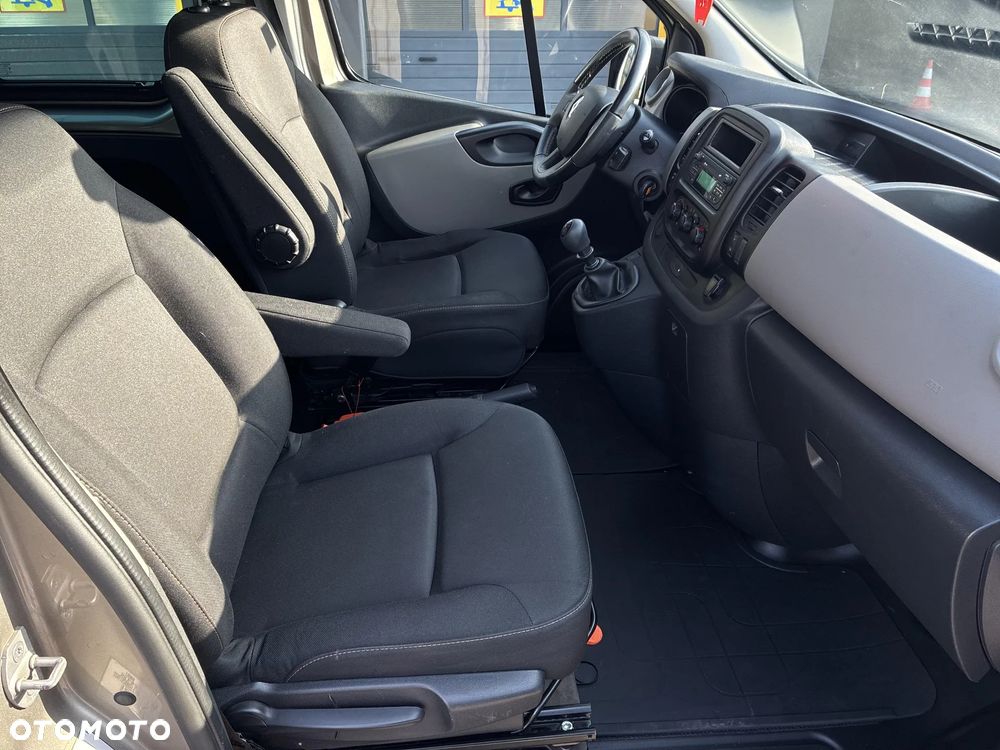 Renault Trafic Grand Passenger 3,0t Pack Clim - 23