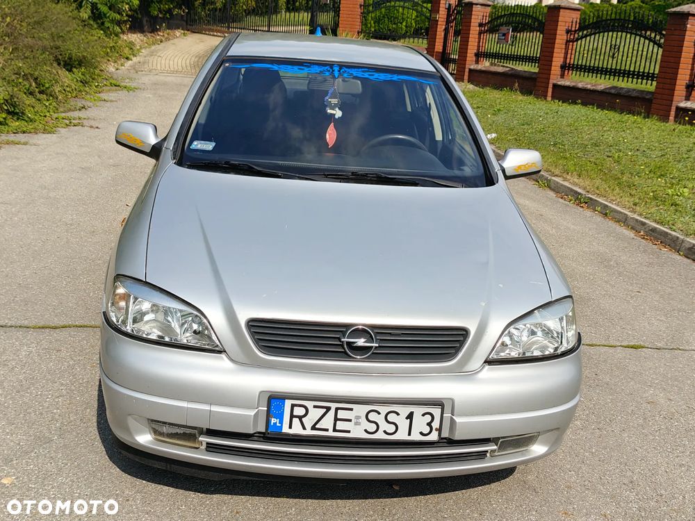 Opel Astra II 2.0 DI Comfort - 32