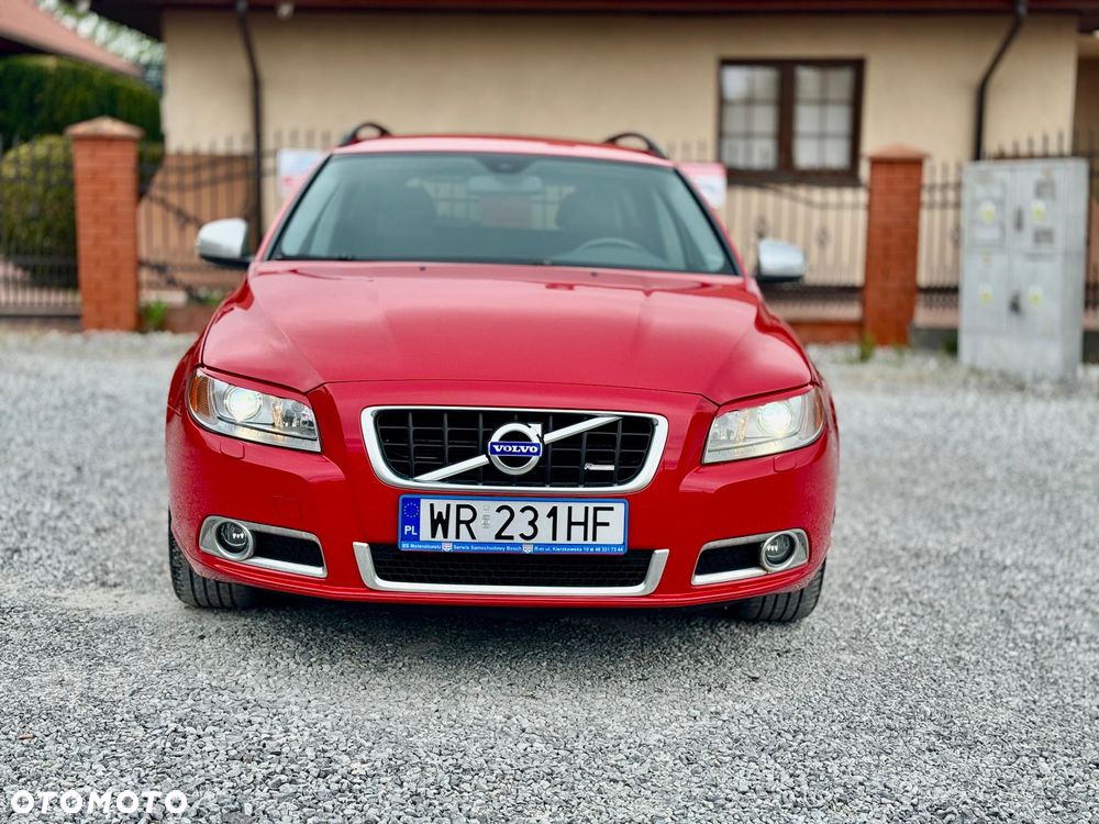 Volvo V70 2.5T R-Design Summum - 10