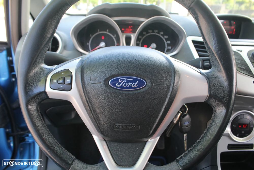 Ford Fiesta 1.25 Titanium 124g - 27