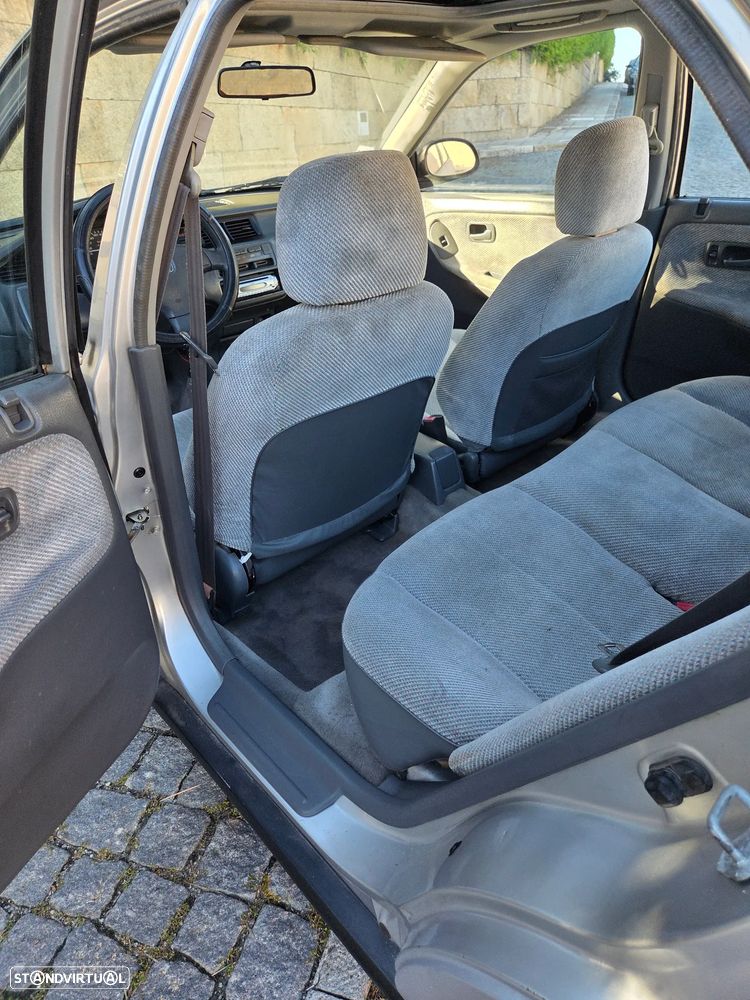 Honda Civic 1.5 LSi 16 V - 15