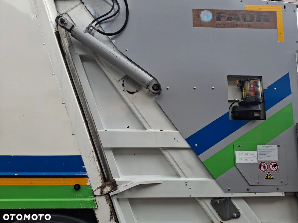Iveco Stralis 360 Śmieciarka FAUN Dwukomorowa Dwie Komory Euro 5 Segregacja - 19