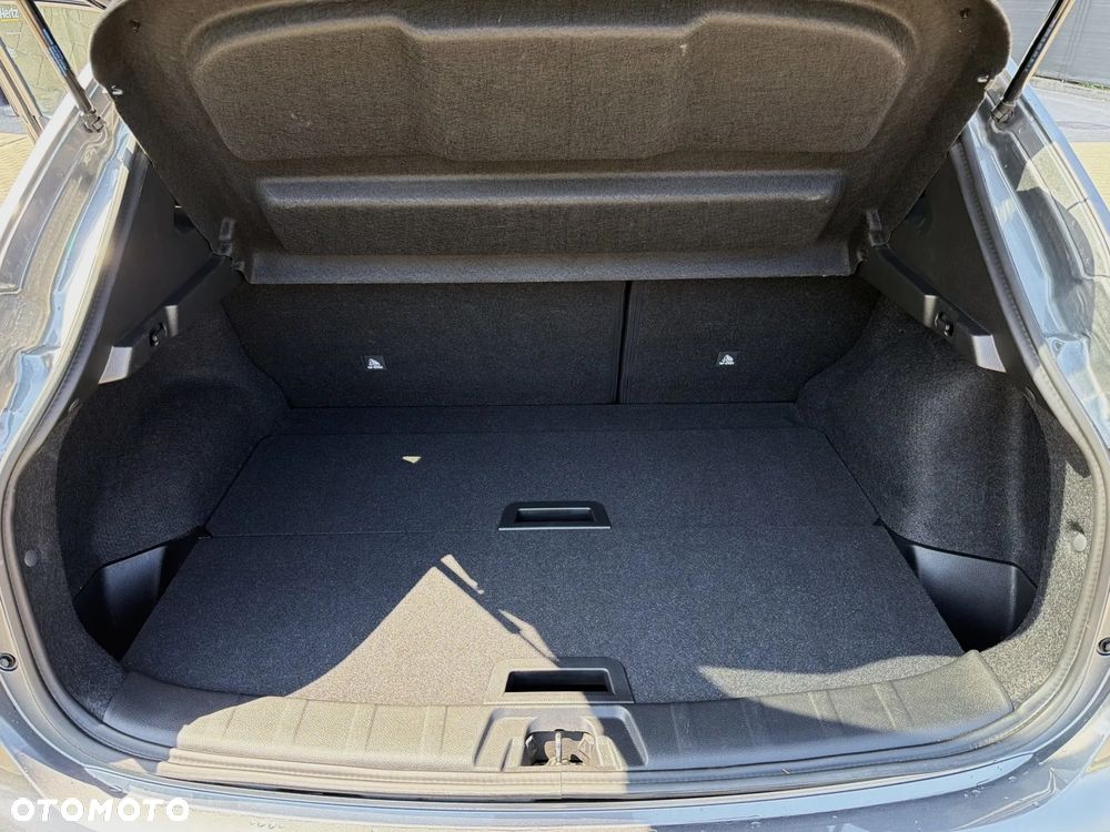 Nissan Qashqai 1.3 DIG-T N-Connecta DCT - 19